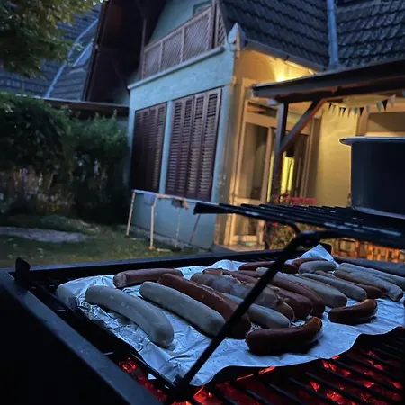 Klebi's Apartmanhaz Apartment