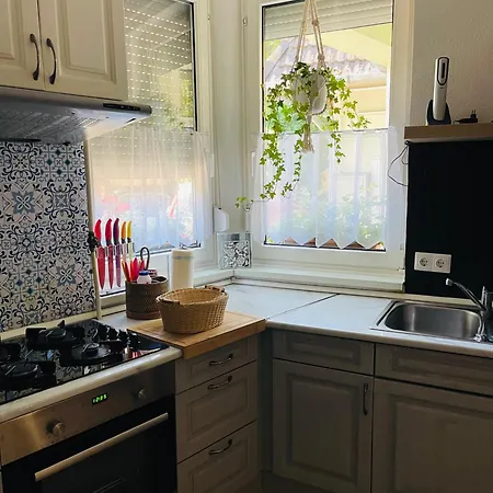 Klebi's Apartmanhaz Apartment