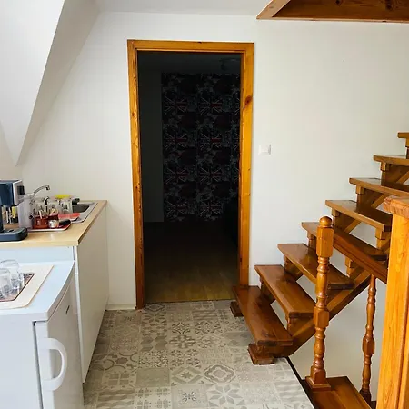 Apartment Klebi's Apartmanhaz Balatonfoldvar