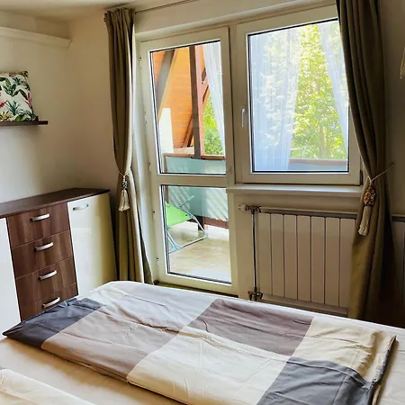 Klebi's Apartmanhaz * Balatonfoldvar